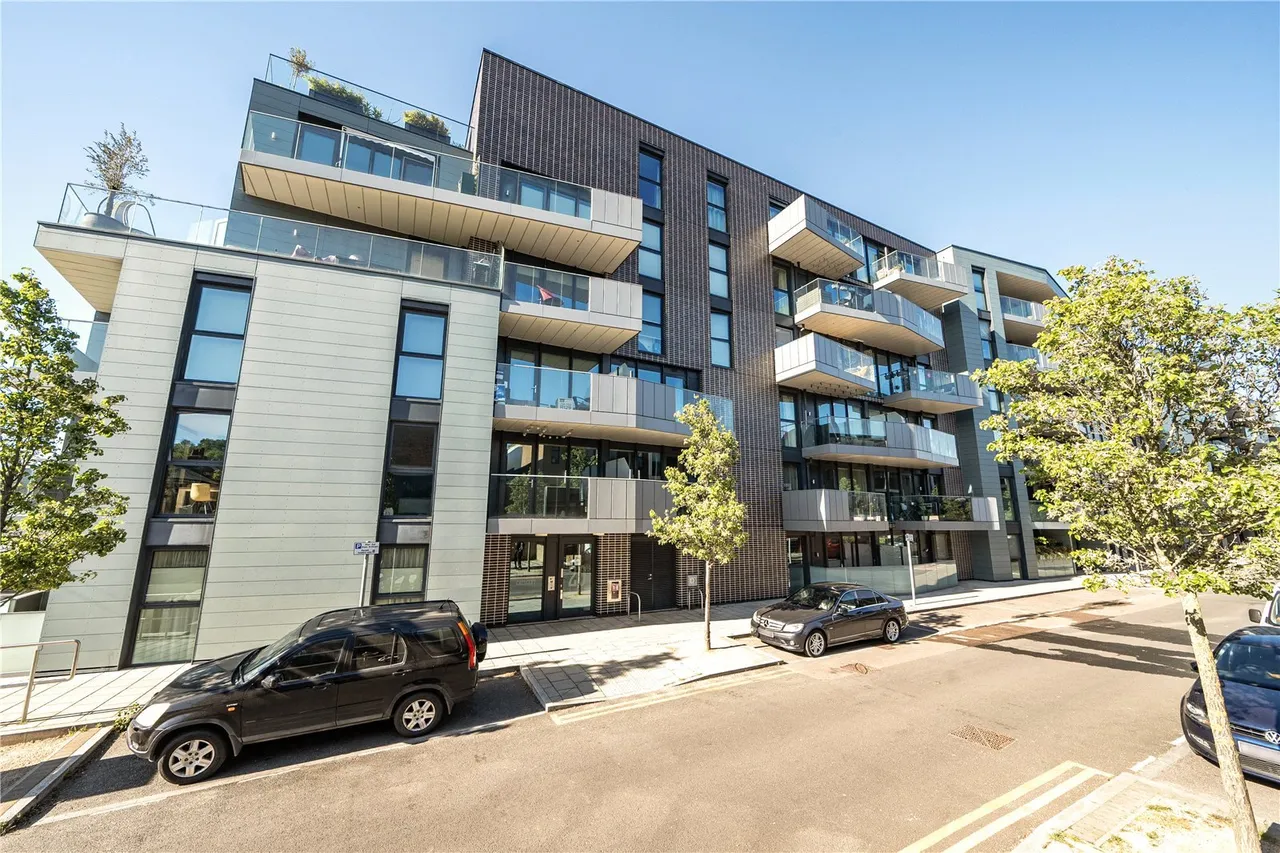 Hawthorne Crescent, SE10, photo 18