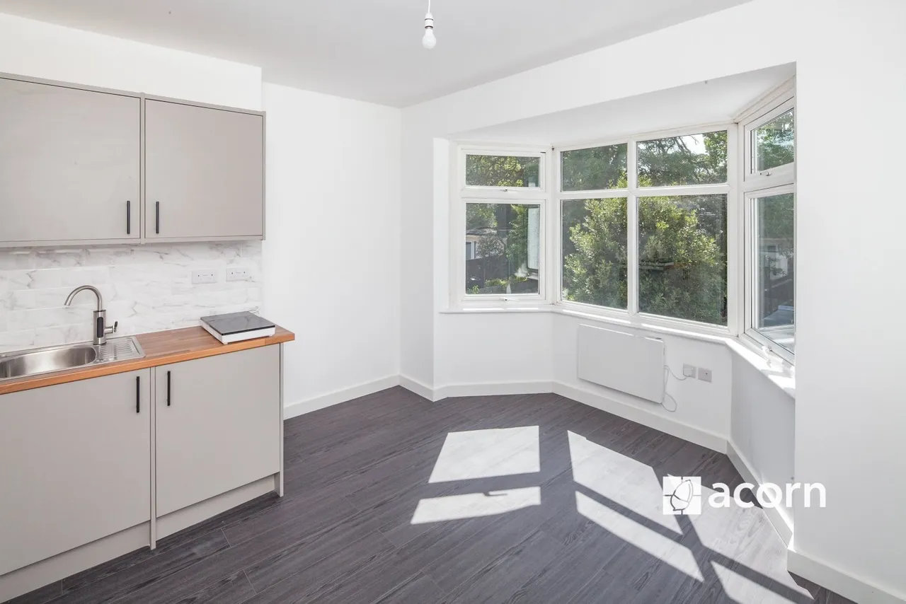 Upper Tulse Hill, London, SW2, photo 7