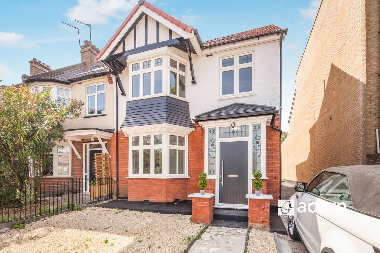flat to rent — Upper Tulse Hill, London, SW2