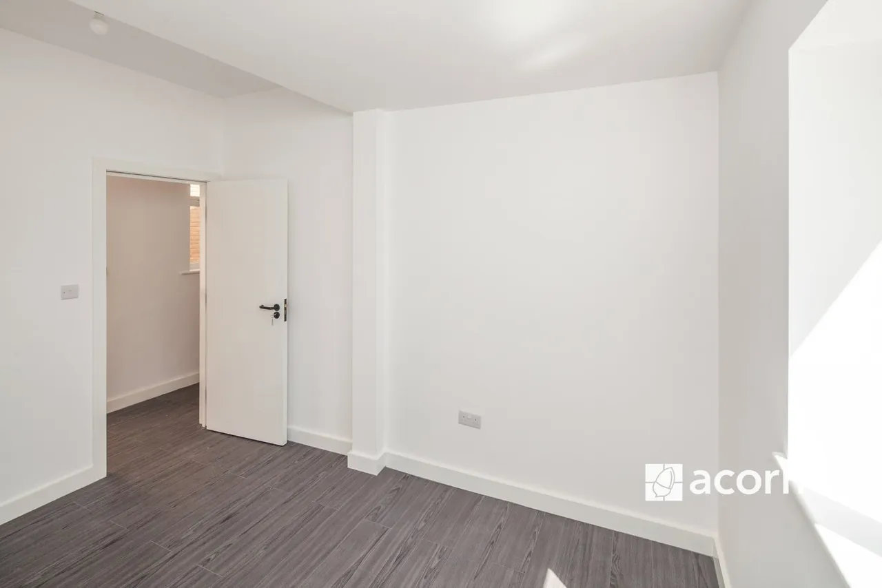 Upper Tulse Hill, London, SW2, photo 3