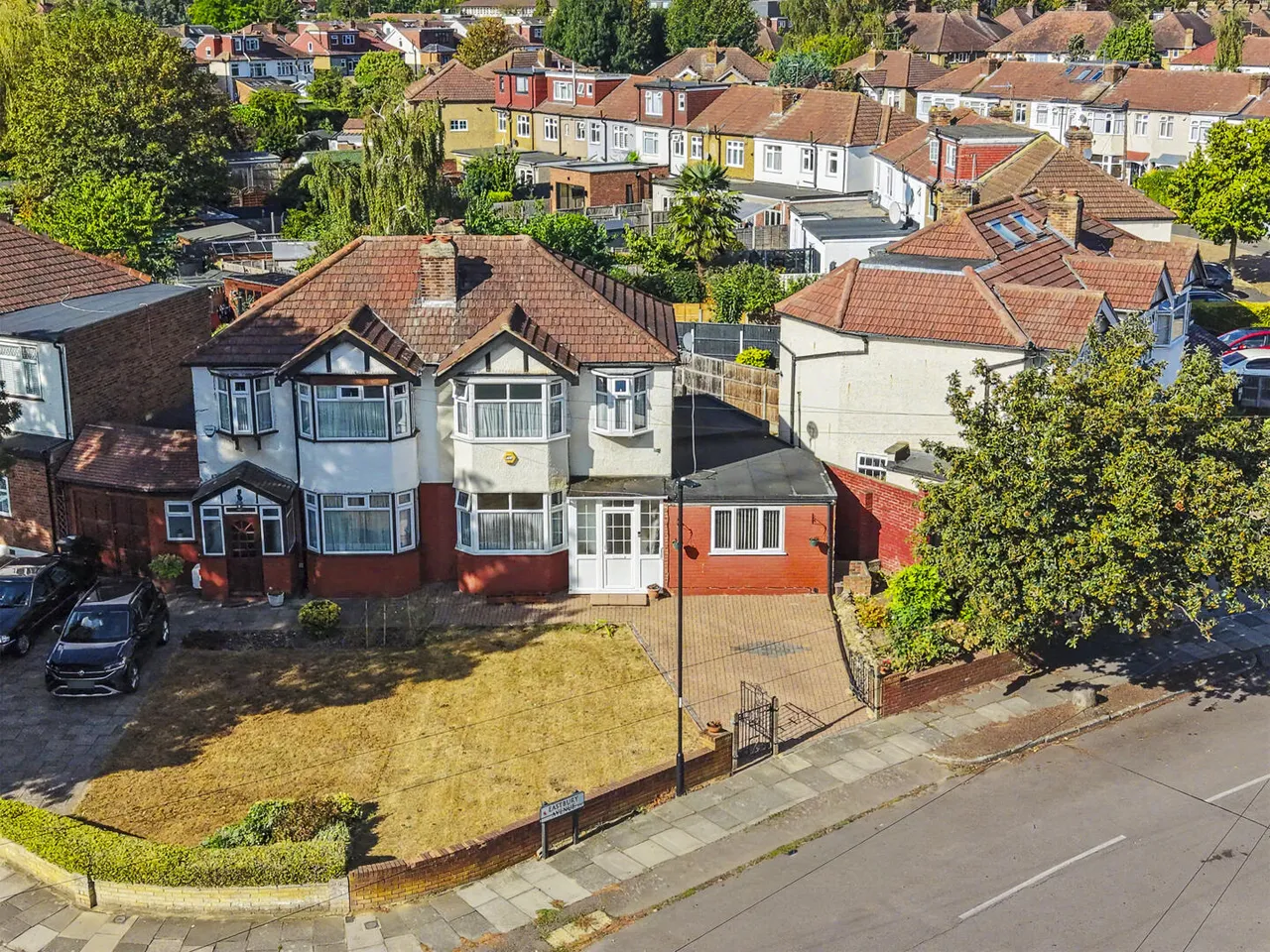 Eastbury Avenue, Enfield, EN1, photo 35