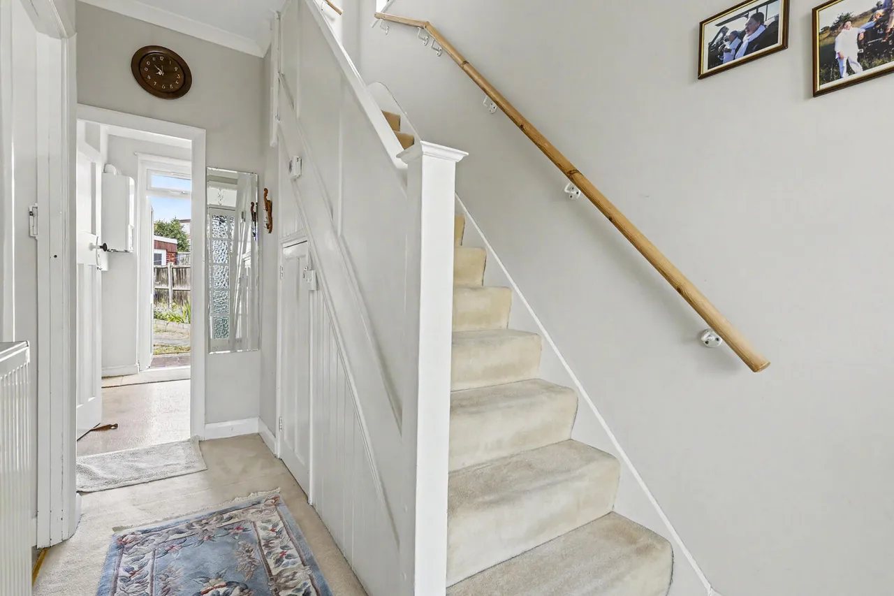 Eastbury Avenue, Enfield, EN1, photo 12