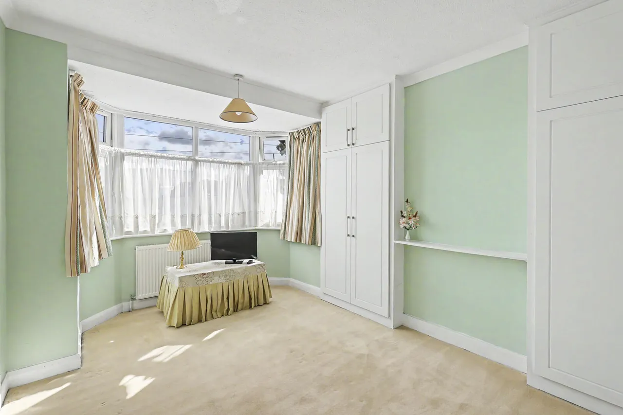Eastbury Avenue, Enfield, EN1, photo 16