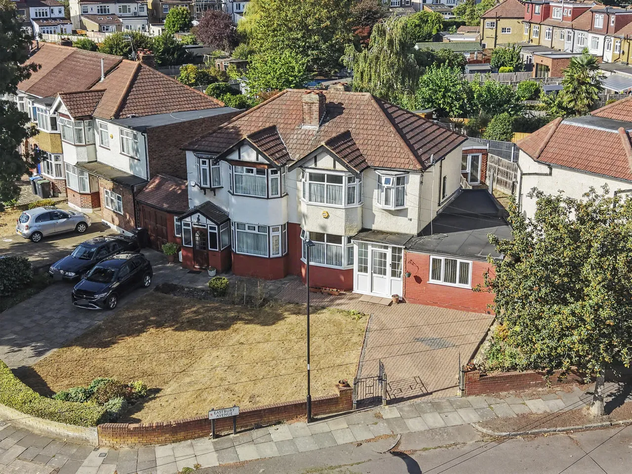 Eastbury Avenue, Enfield, EN1, photo 29