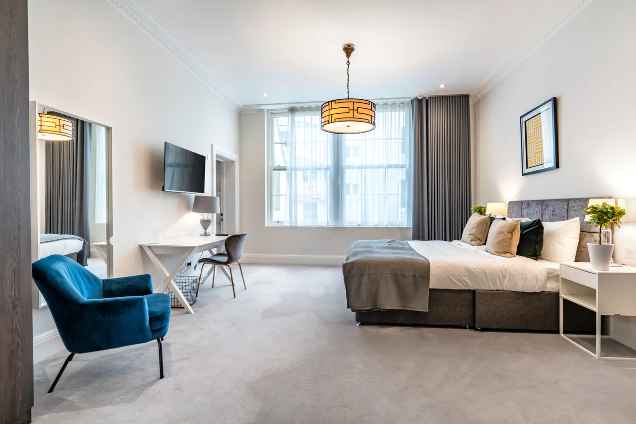 Lincoln's Inn Fields, London, WC2A, photo 14