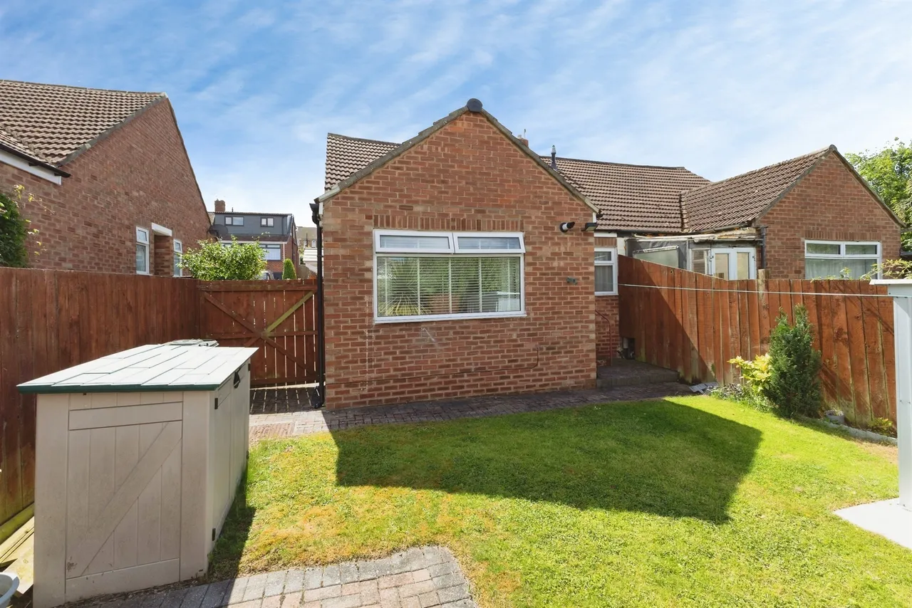 Farndale Road, Nunthorpe, Middlesbrough, photo 9