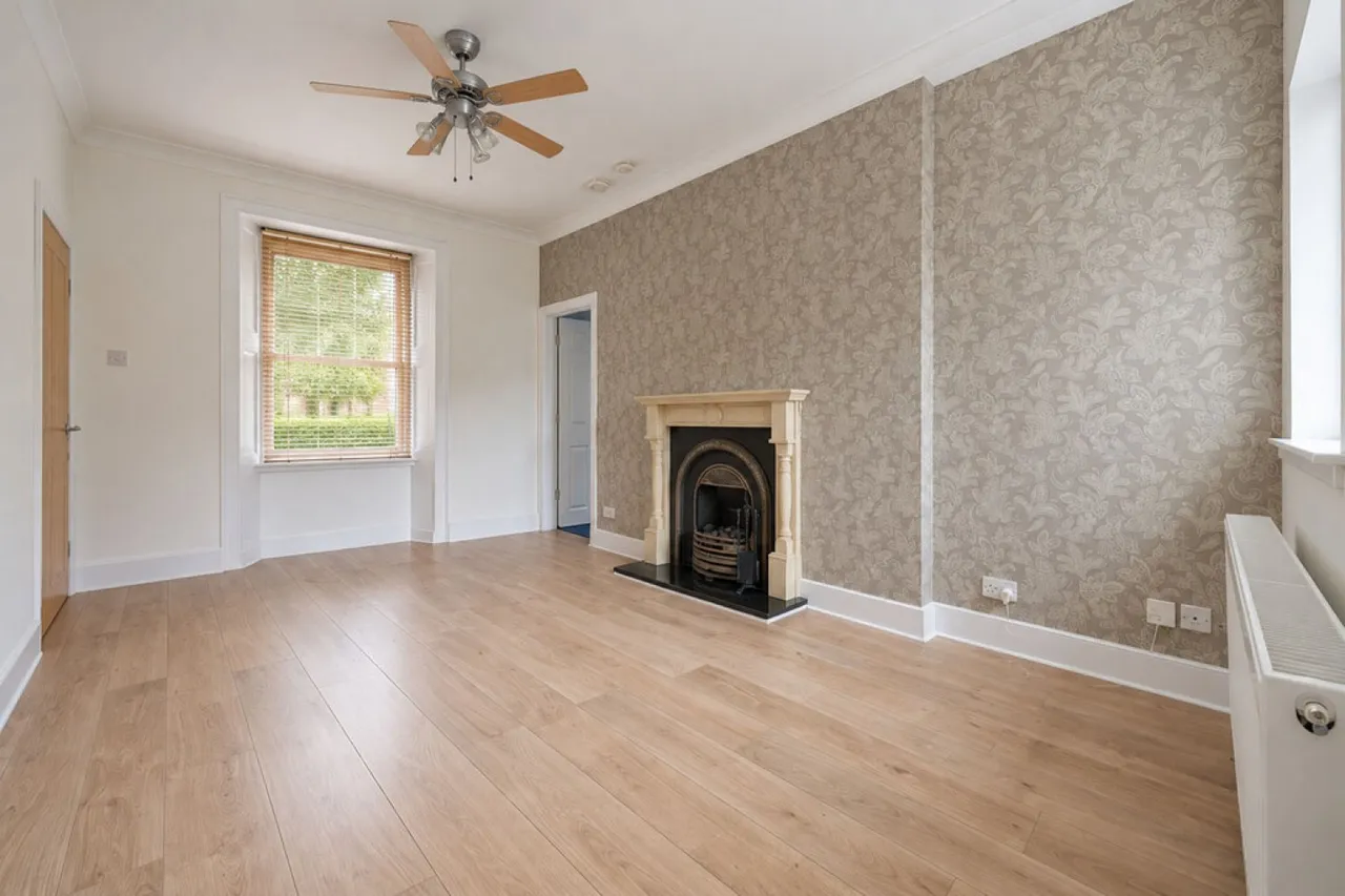 Ochil Street, Tillicoultry, FK13, photo 3