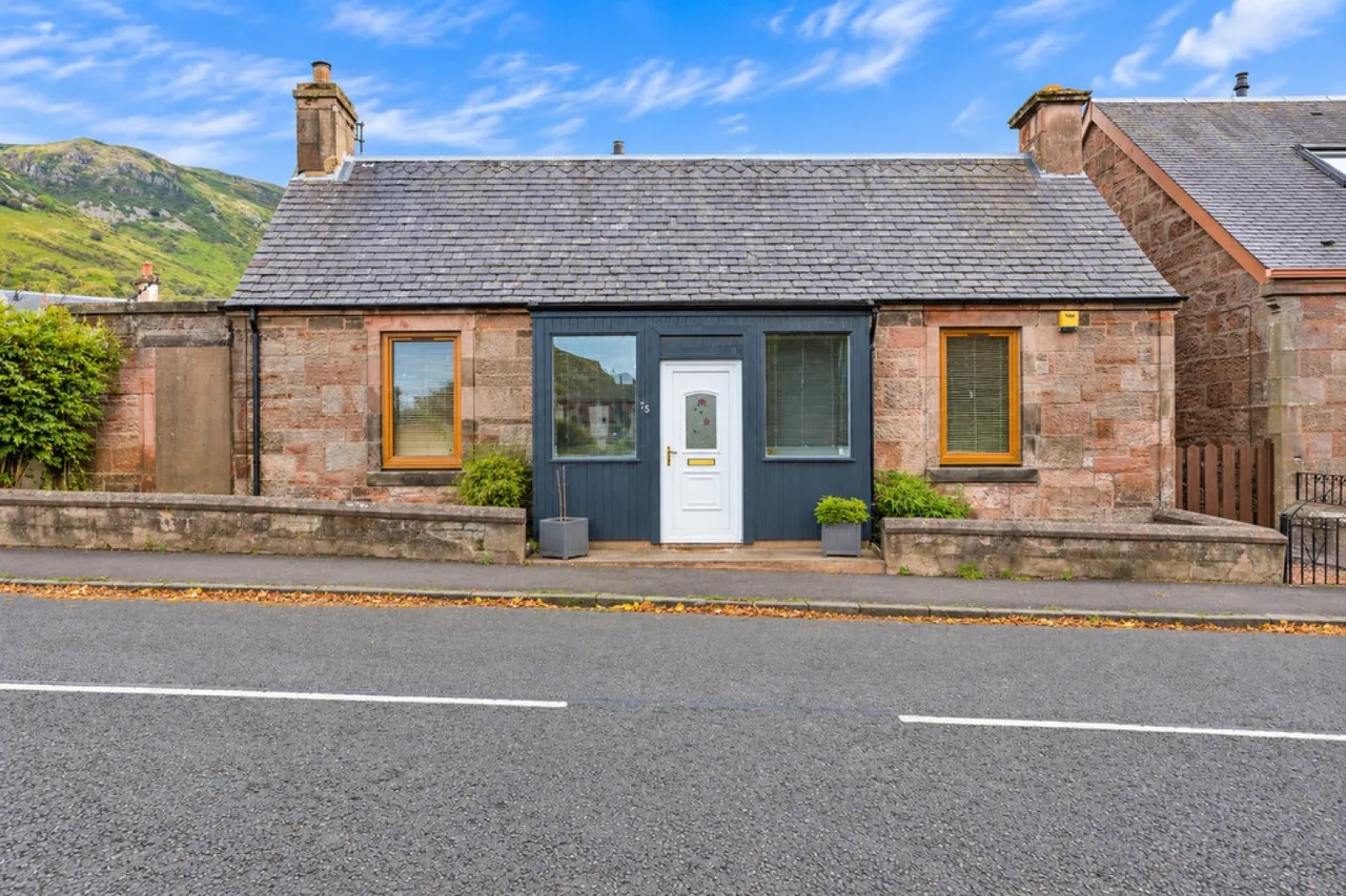 Ochil Street, Tillicoultry, FK13, photo 23