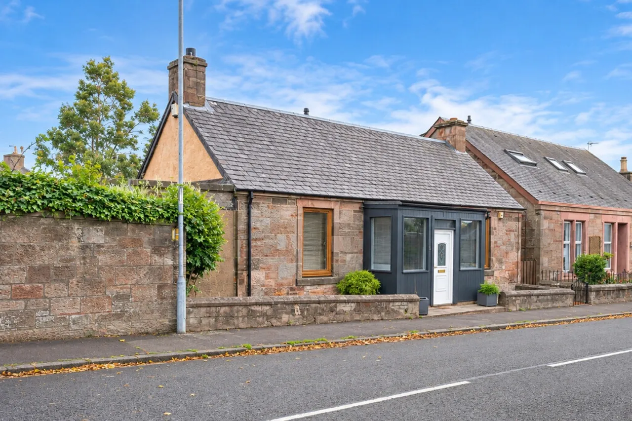 Ochil Street, Tillicoultry, FK13, photo 24