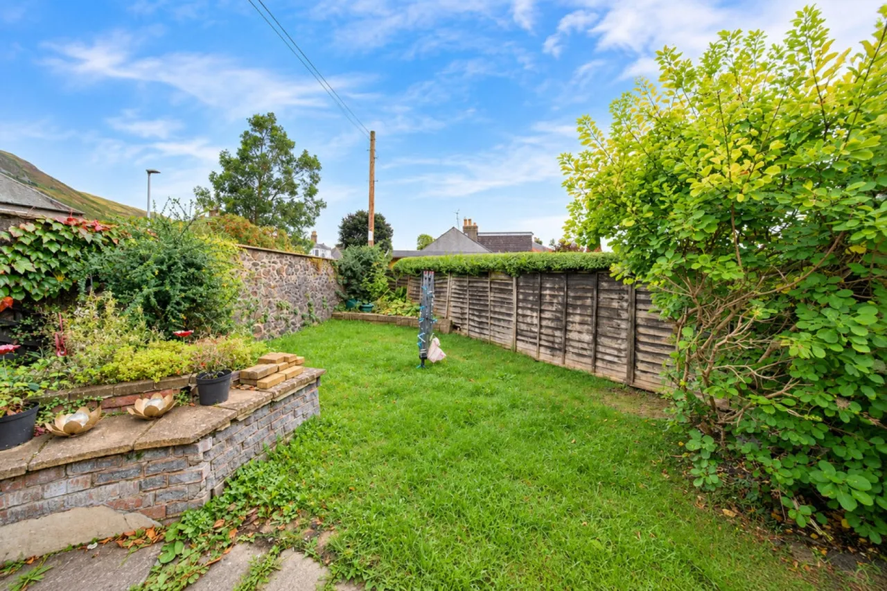 Ochil Street, Tillicoultry, FK13, photo 21