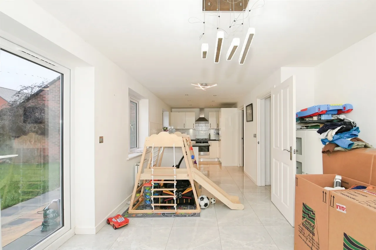 Brodie Place, Peterborough, PE7, photo 6
