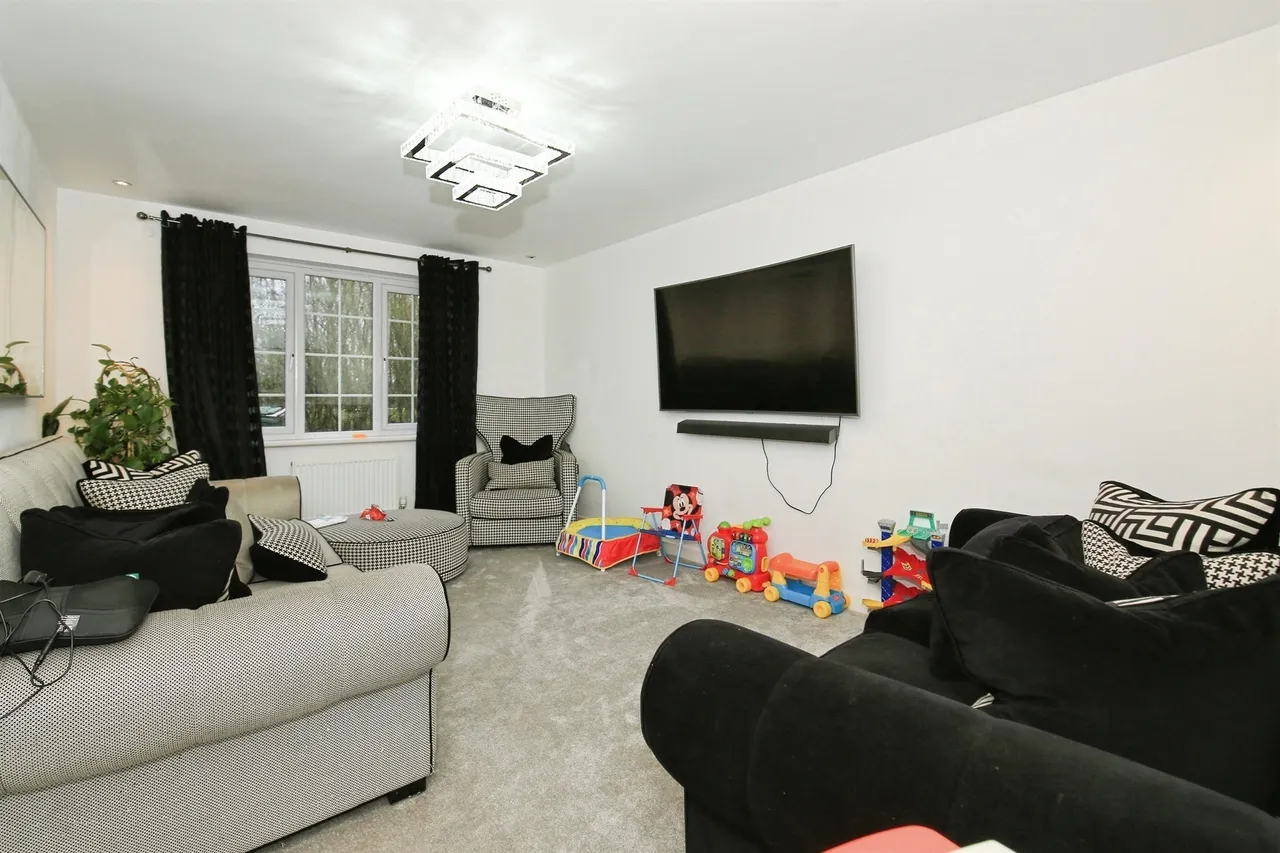 Brodie Place, Peterborough, PE7, photo 5