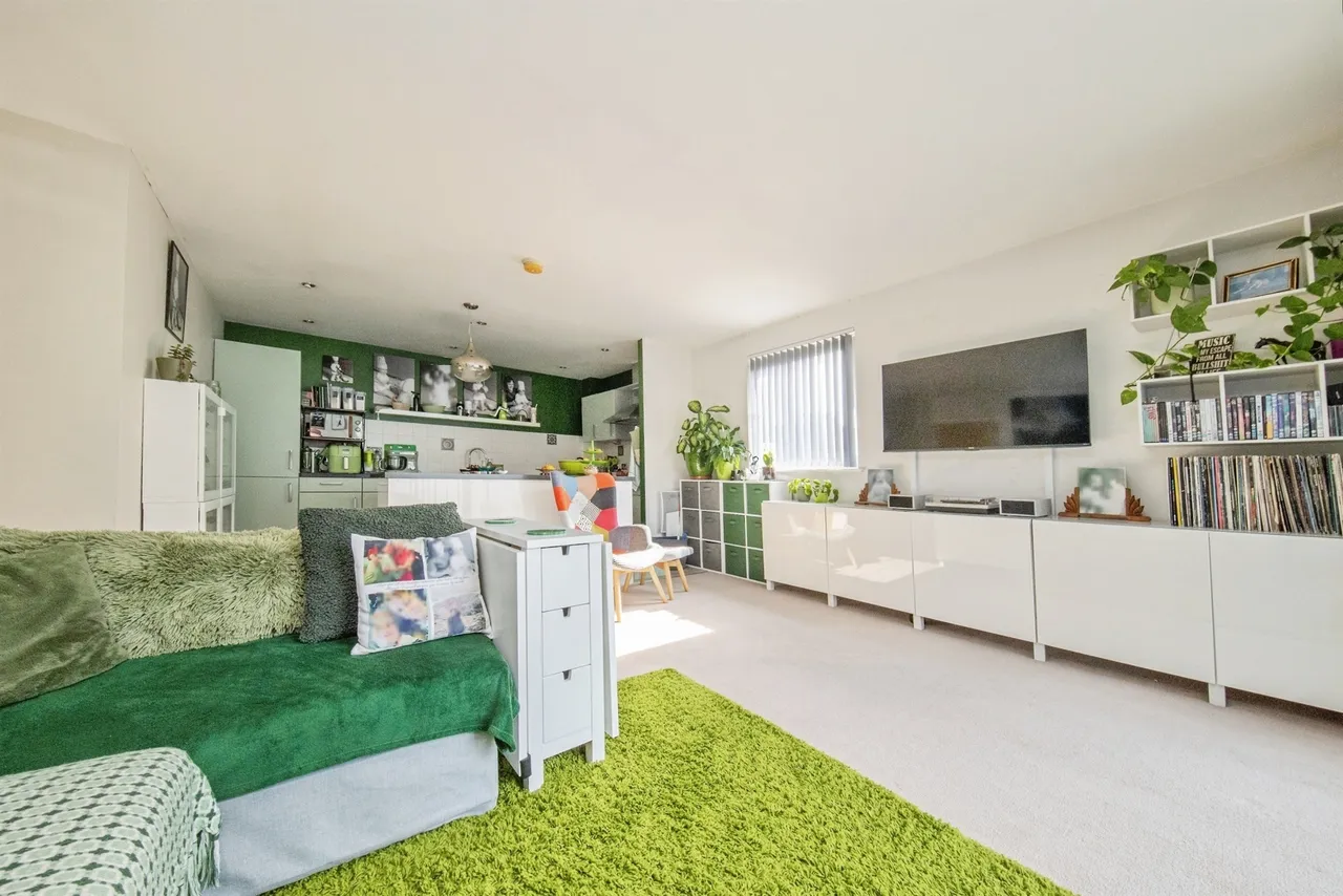 Bakers Court, Great Cornard, CO10, photo 6