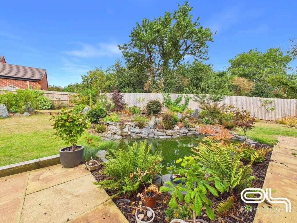 Norham Parade, Stafford, ST16, photo 25