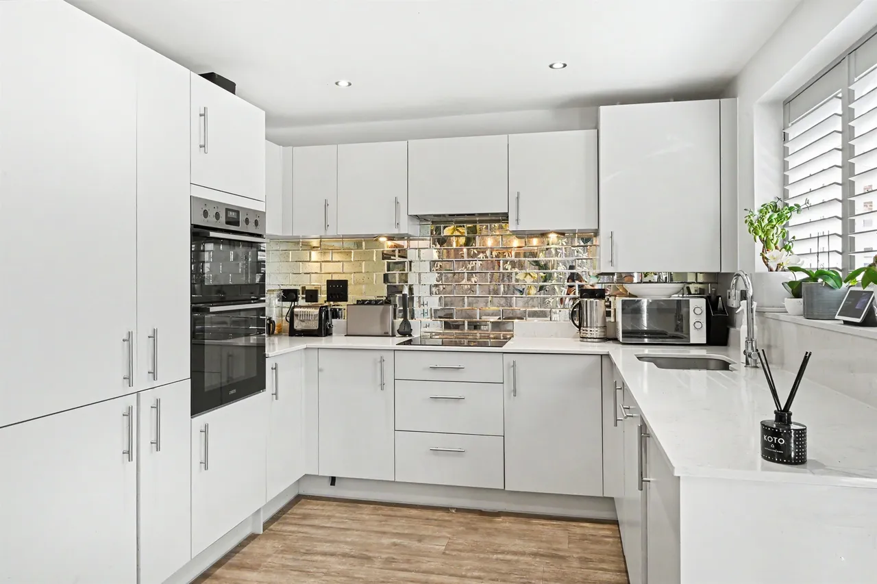 Hedgehog Way, Berkhamsted, photo 5