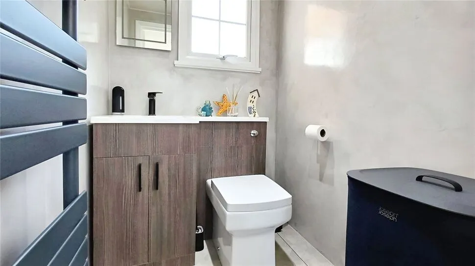 Imperial Drive, Gravesend, Kent, DA12, photo 6