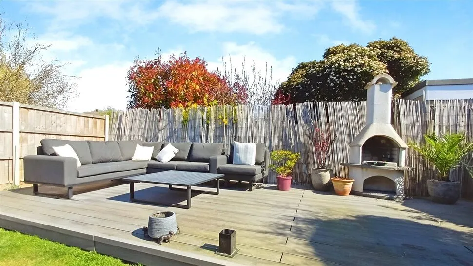 Imperial Drive, Gravesend, Kent, DA12, photo 8