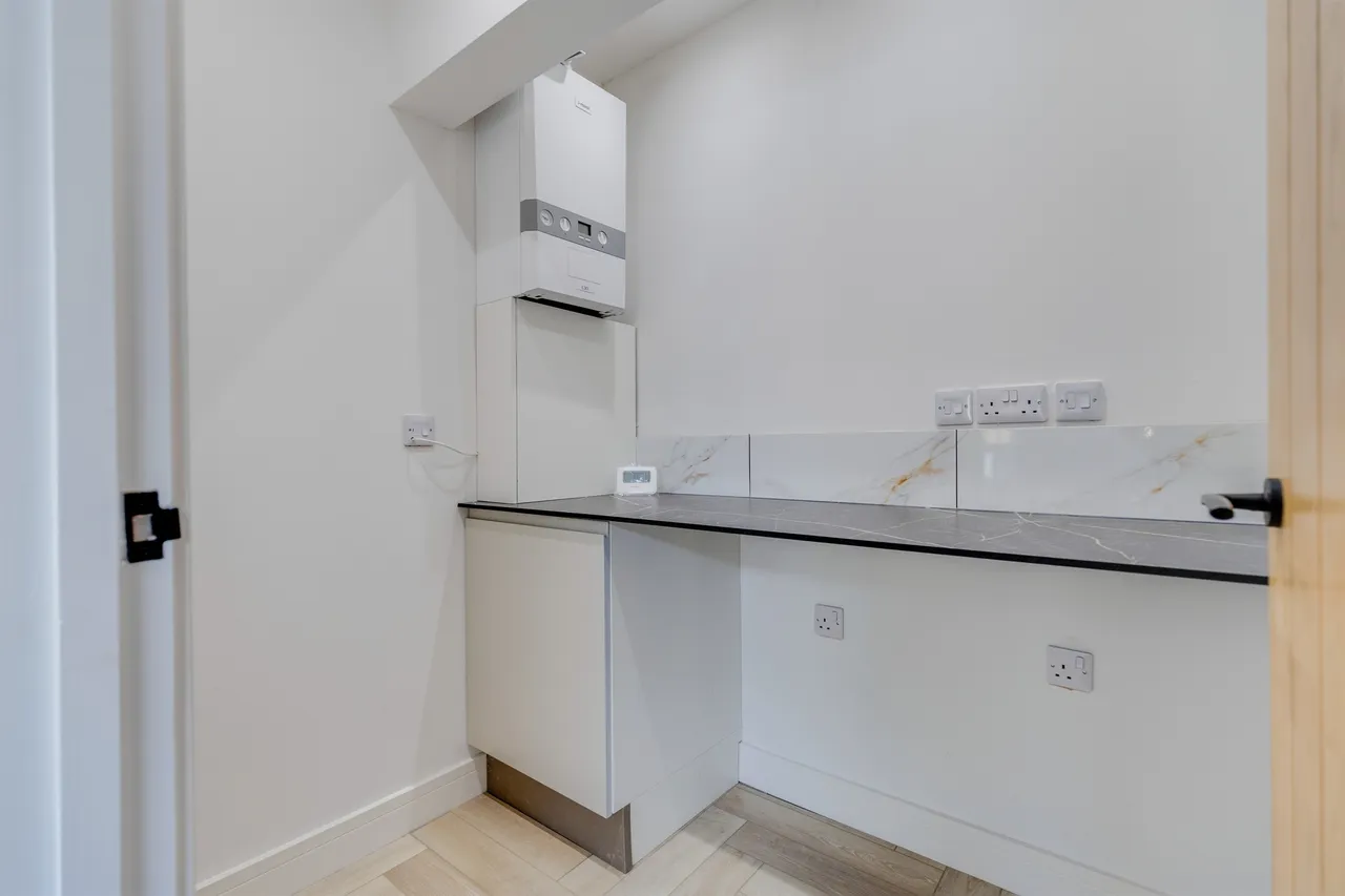 East Rise, Cardiff, CF14, photo 10