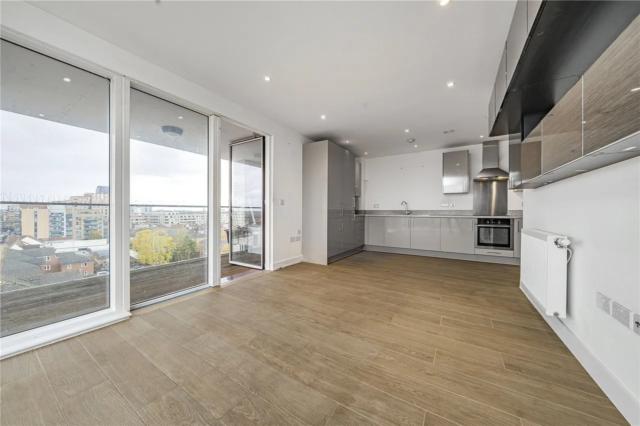 London Road, Isleworth, TW7, photo 5