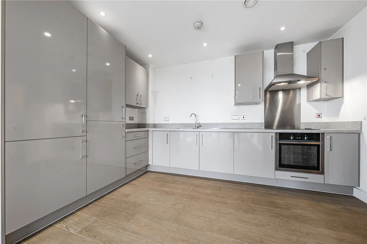 London Road, Isleworth, TW7, photo 7