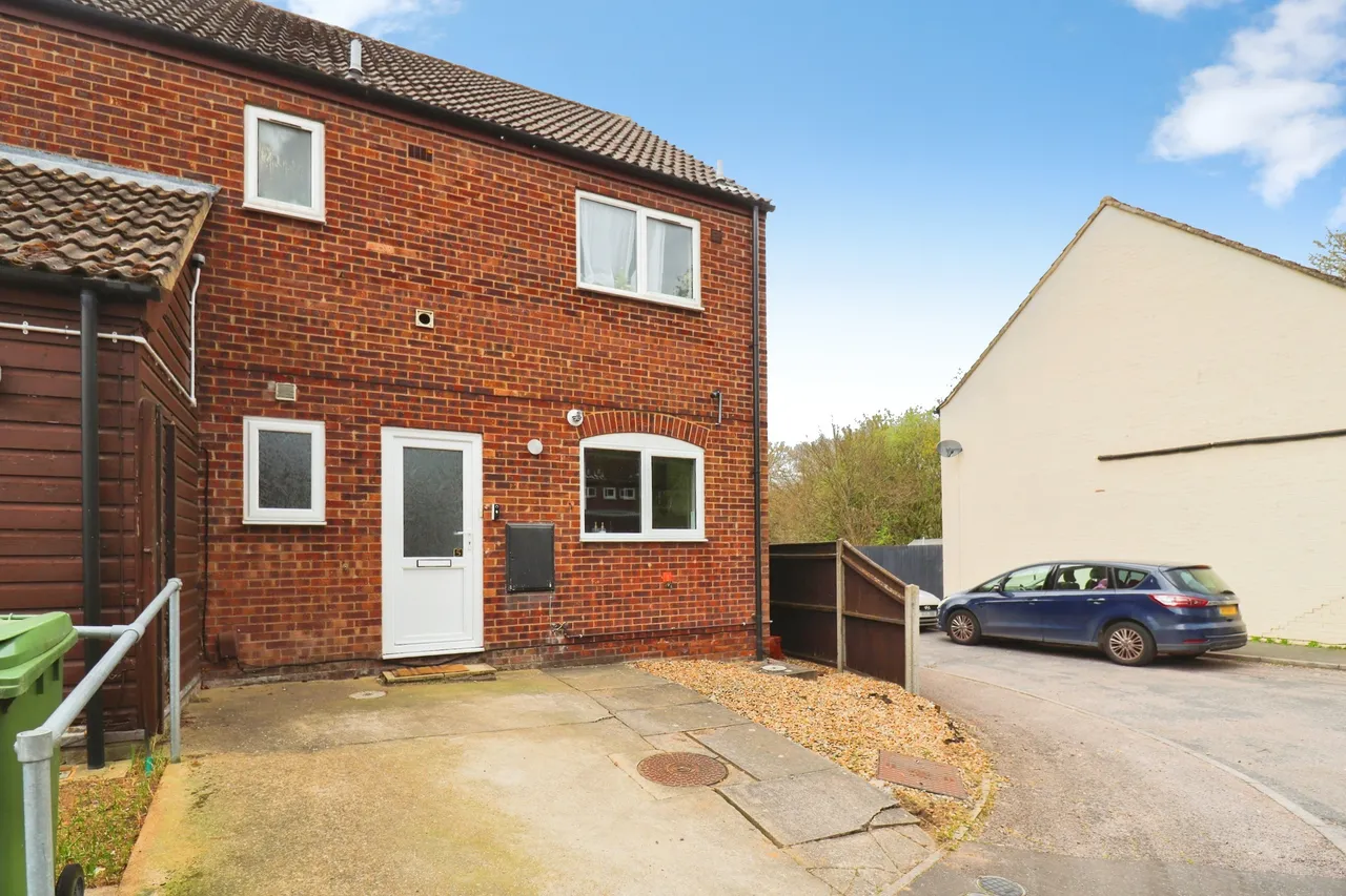 1 bed flat for sale, Elm Close, Norwich, NR5