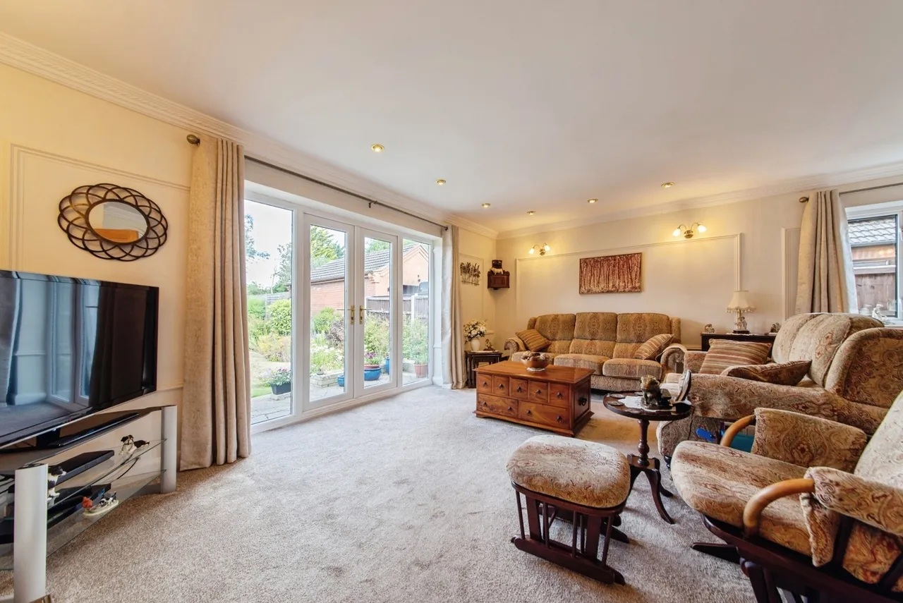 Westfield Drive, North Greetwell, Lincoln, Lincolnshire, LN2, photo 8