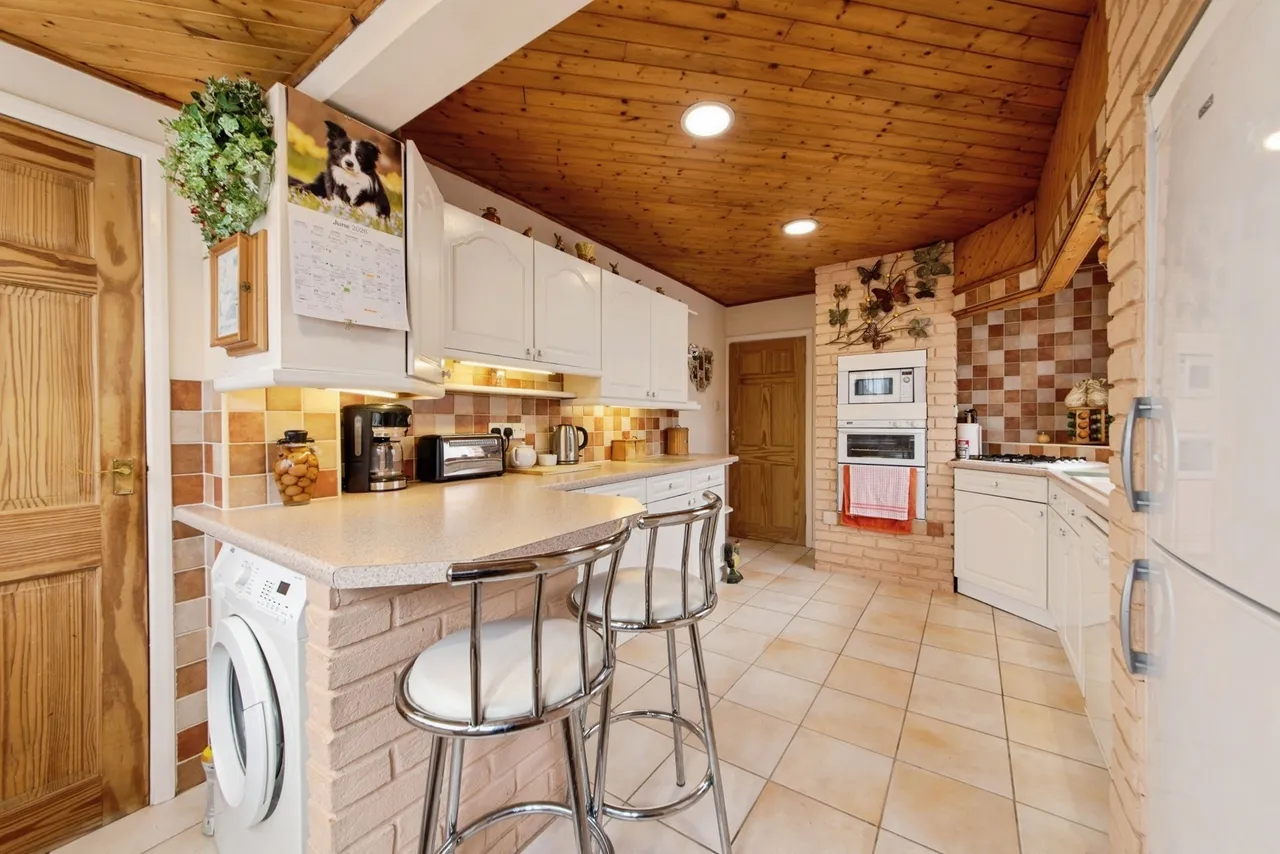 Westfield Drive, North Greetwell, Lincoln, Lincolnshire, LN2, photo 5