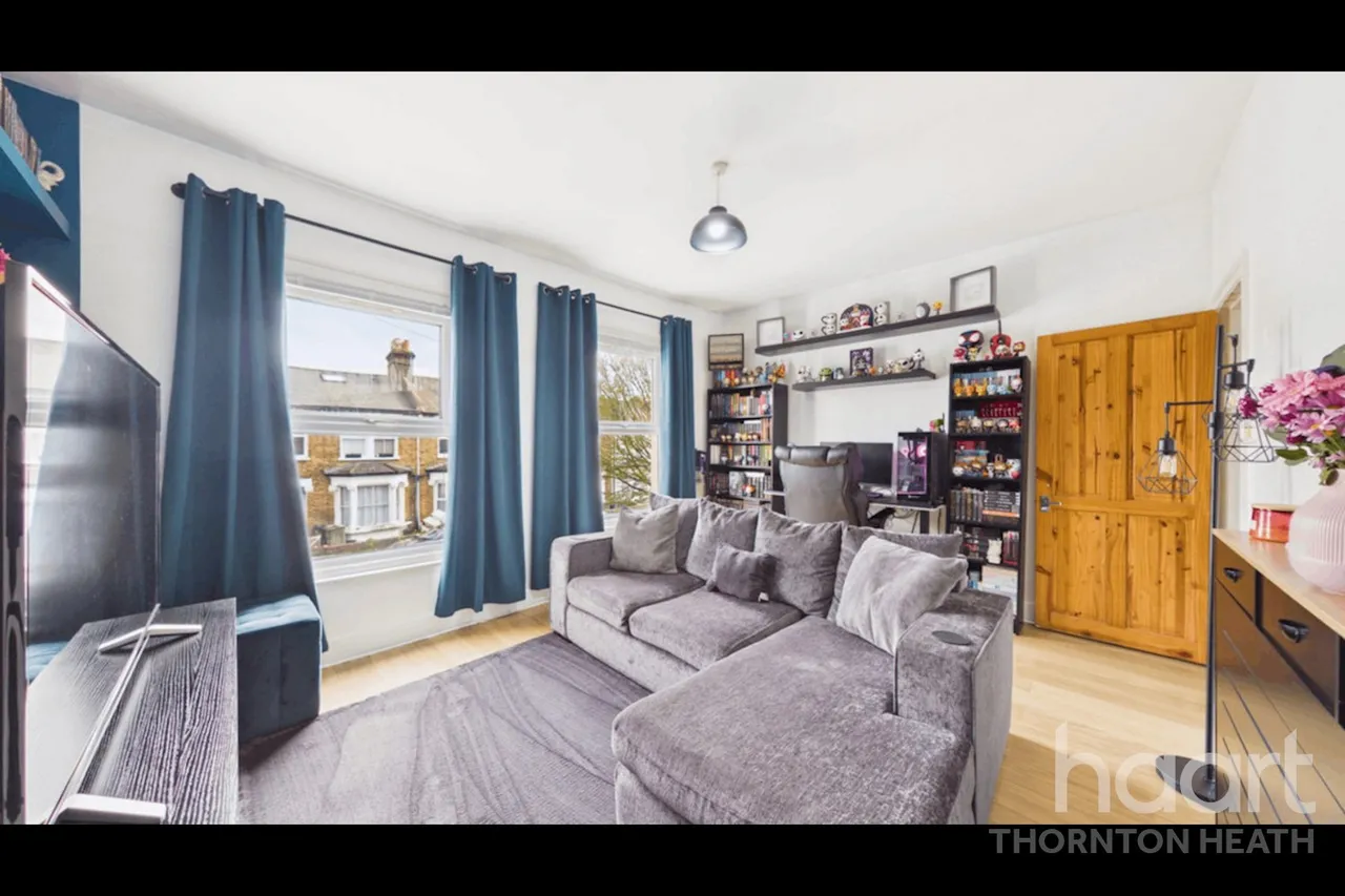 Danbrook Road, London, SW16, photo 7