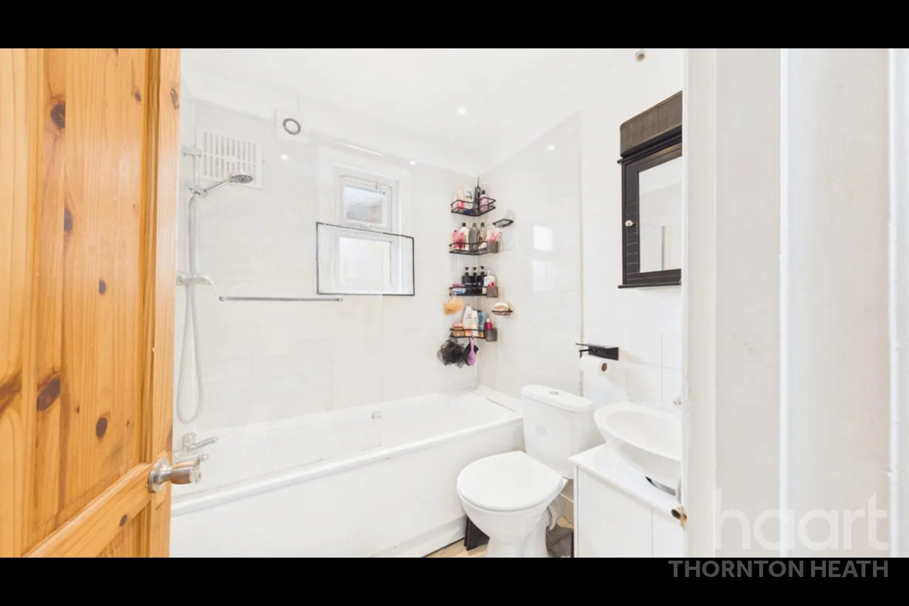 Danbrook Road, London, SW16, photo 16
