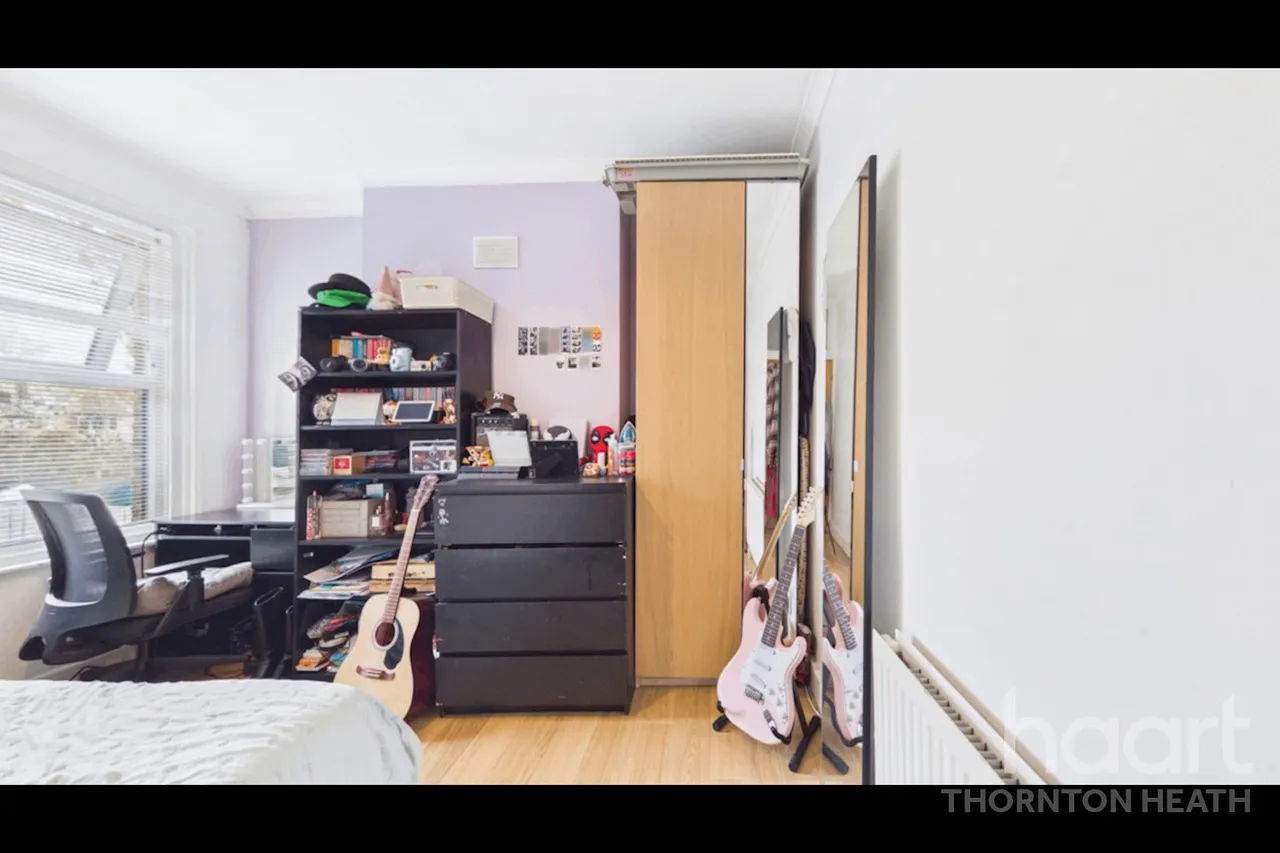 Danbrook Road, London, SW16, photo 32