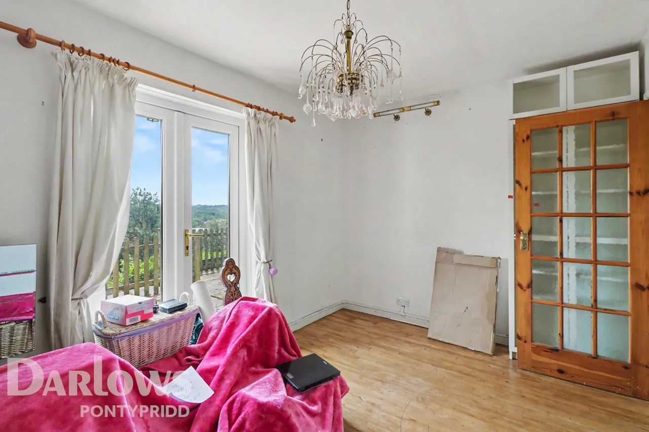 Llantrisant, Pontyclun, photo 10