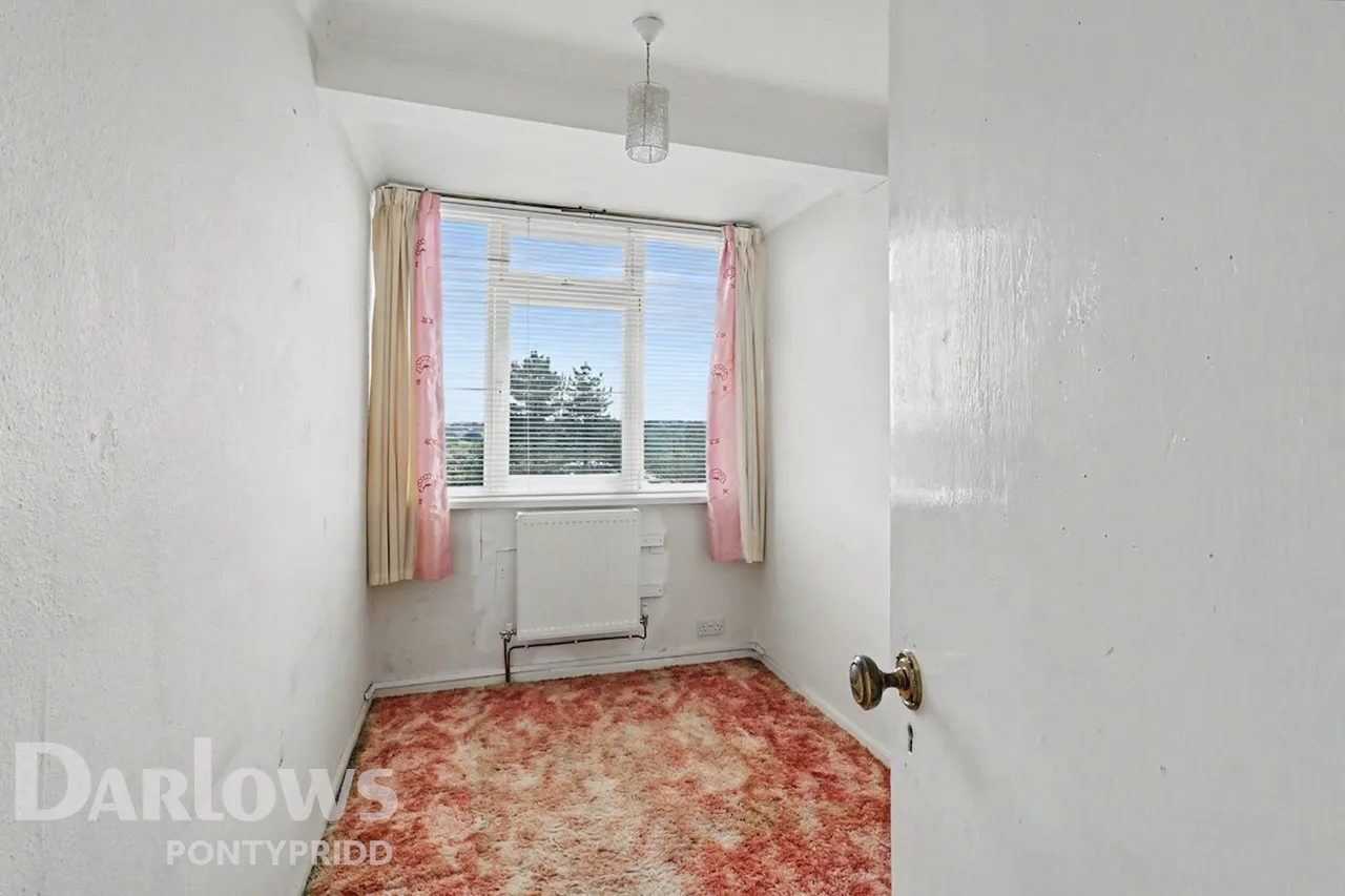 Llantrisant, Pontyclun, photo 24