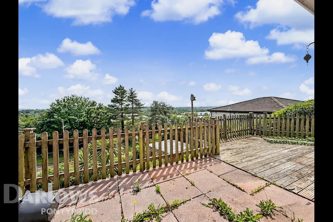 Llantrisant, Pontyclun, photo 32