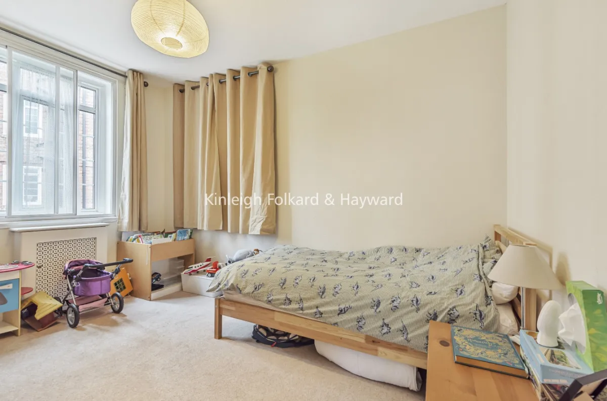 Sutton Court Road, Chiswick, London, W4, photo 4