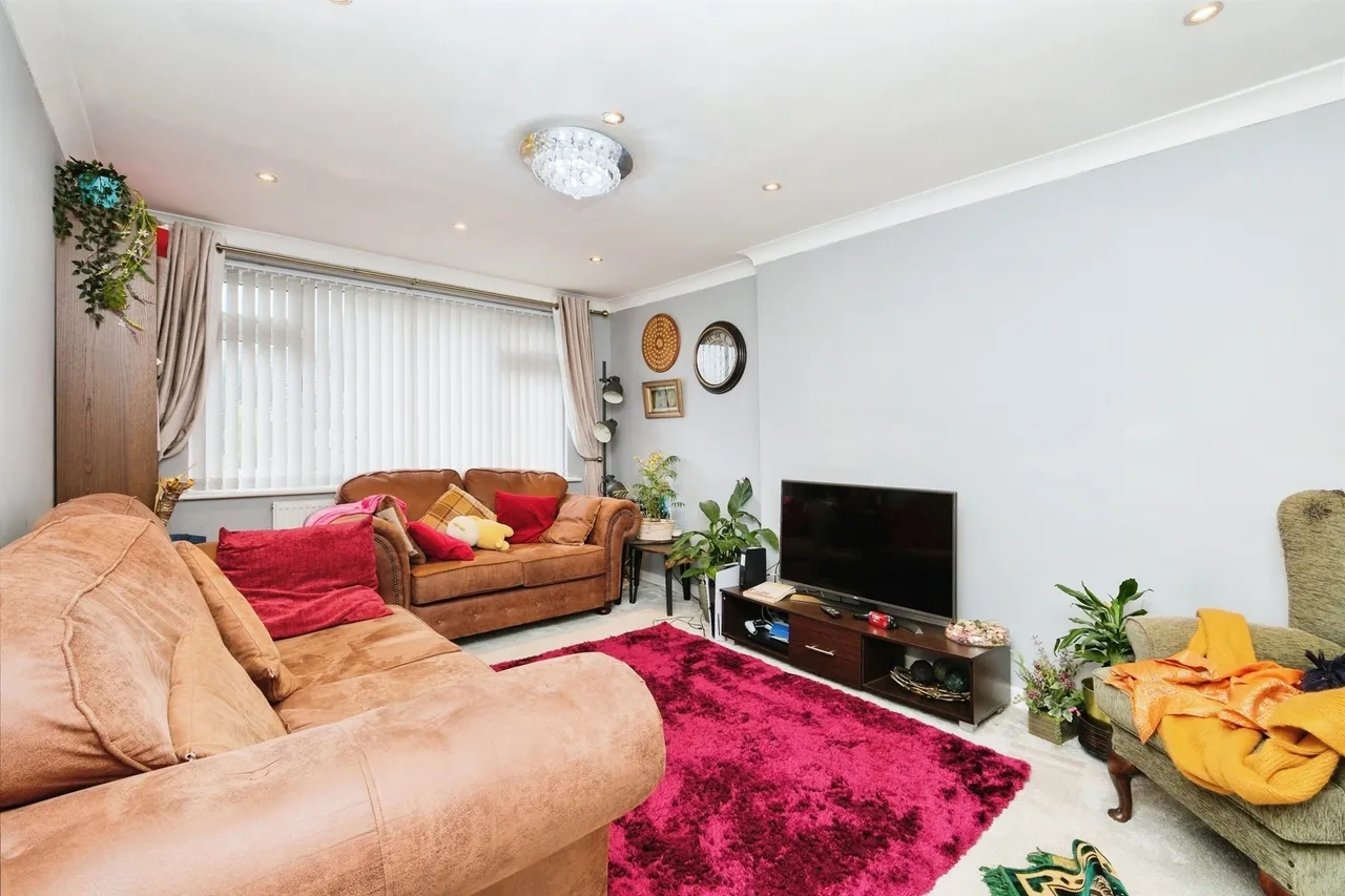 High Ash Crescent, Leeds, photo 4