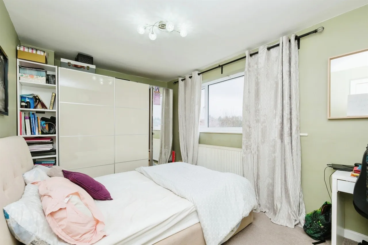 High Ash Crescent, Leeds, photo 6