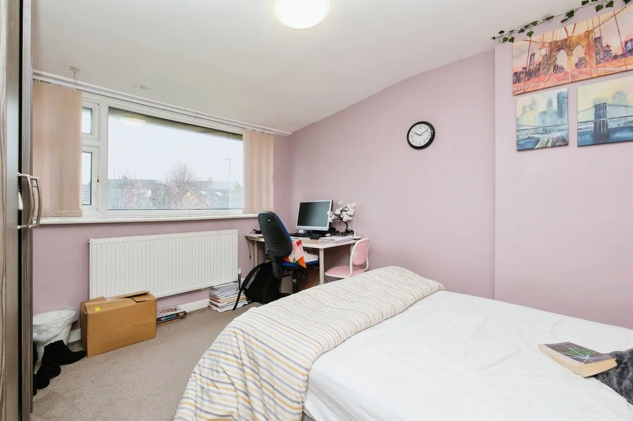 High Ash Crescent, Leeds, photo 7