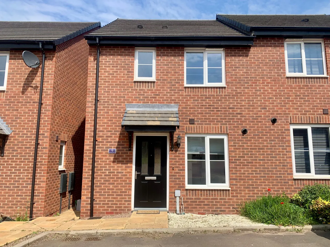 3 bed property to rent, Middleham Avenue, ST16