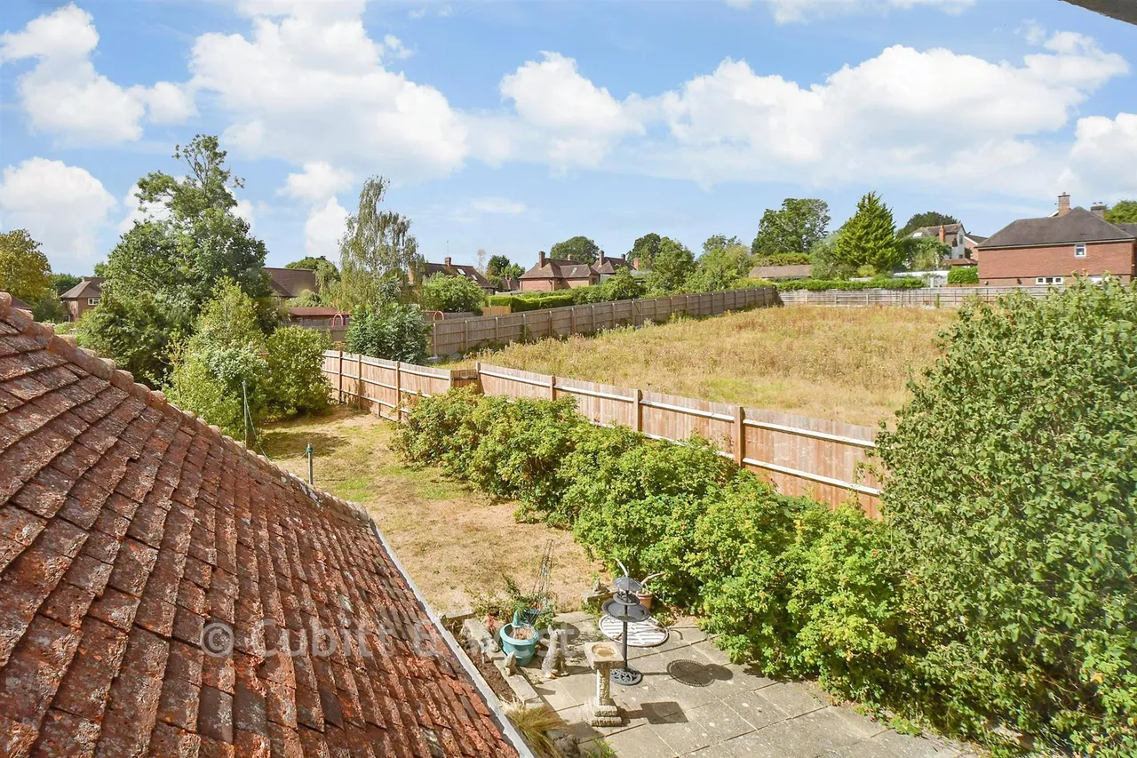 Downhurst Road, Ewhurst, GU6, photo 10