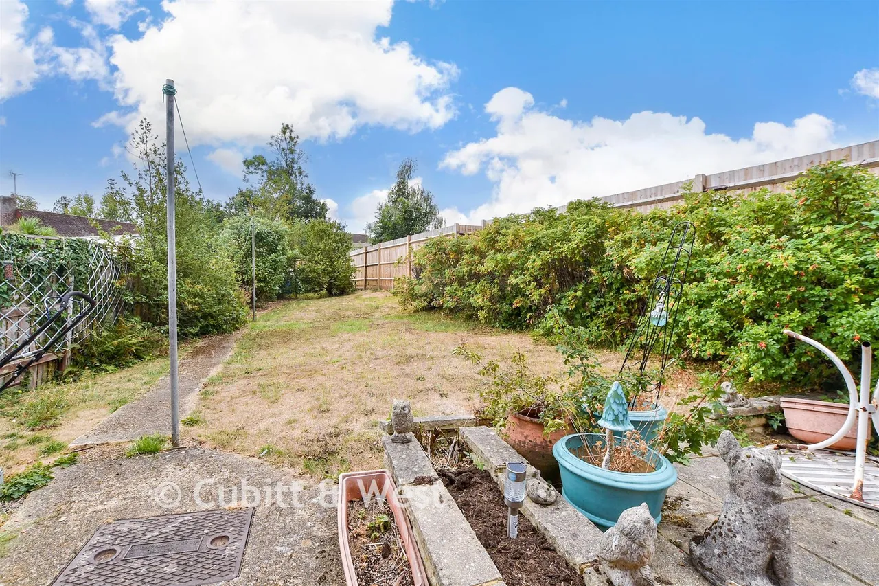Downhurst Road, Ewhurst, GU6, photo 8