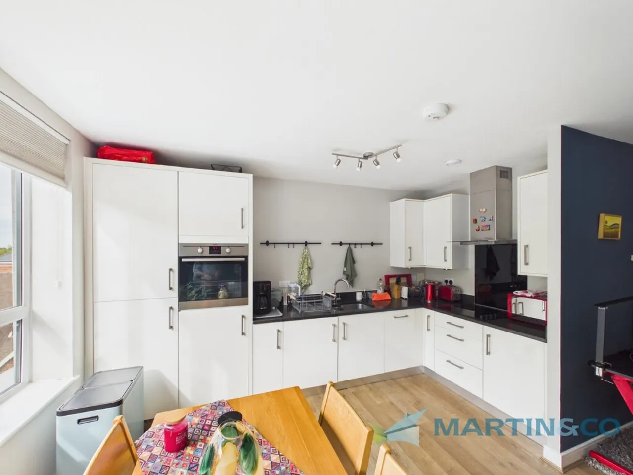Sovereign Way, Tonbridge, TN9, photo 3