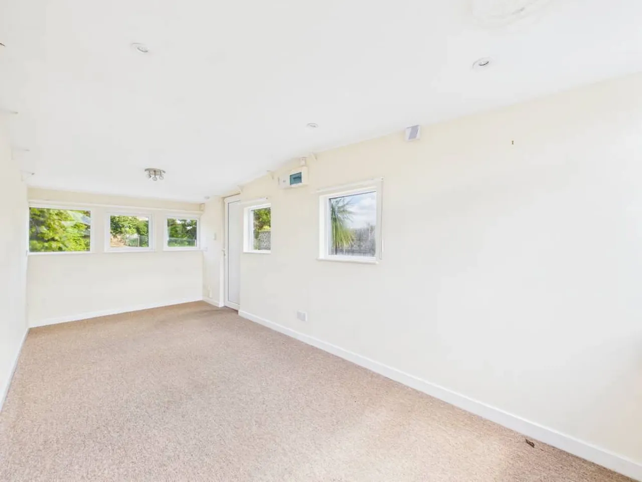Stanhope Road, Longwell Green, BS30, photo 9