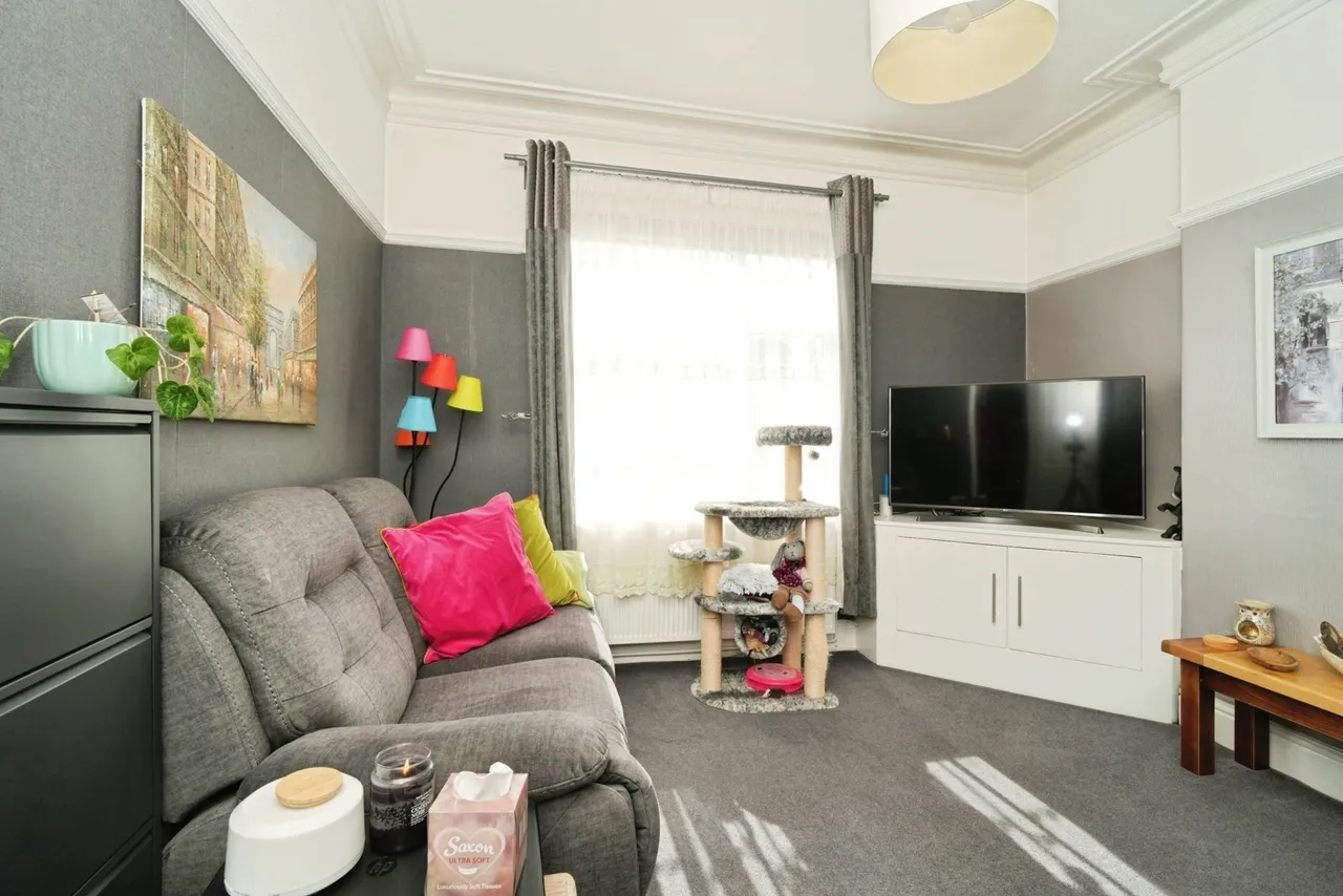 Swinton Hall Road, Swinton, M27, photo 5