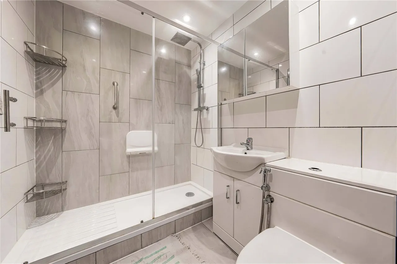 Witham Road, Isleworth, TW7, photo 5
