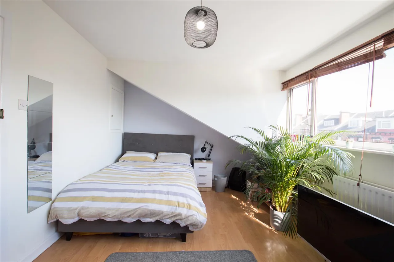 Regent Terrace, Hyde Park, LS6, photo 5