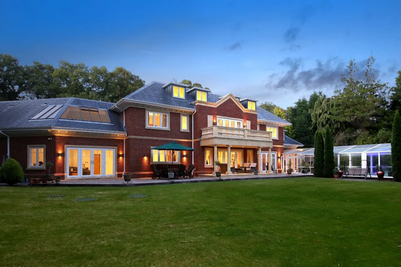 Christchurch Road, Virginia Water, GU25, photo 15