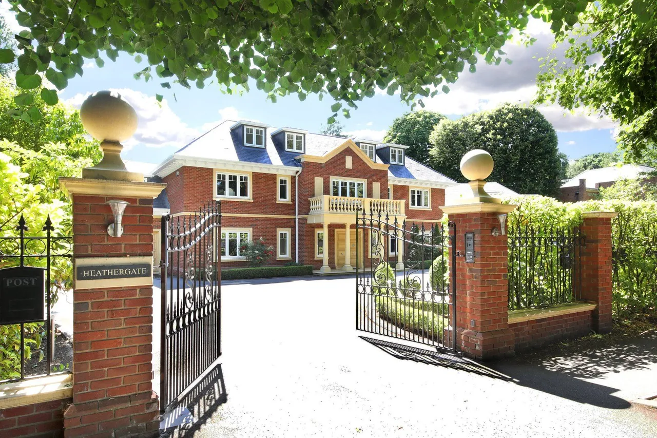 7 bed house for sale, Christchurch Road, Virginia Water, GU25