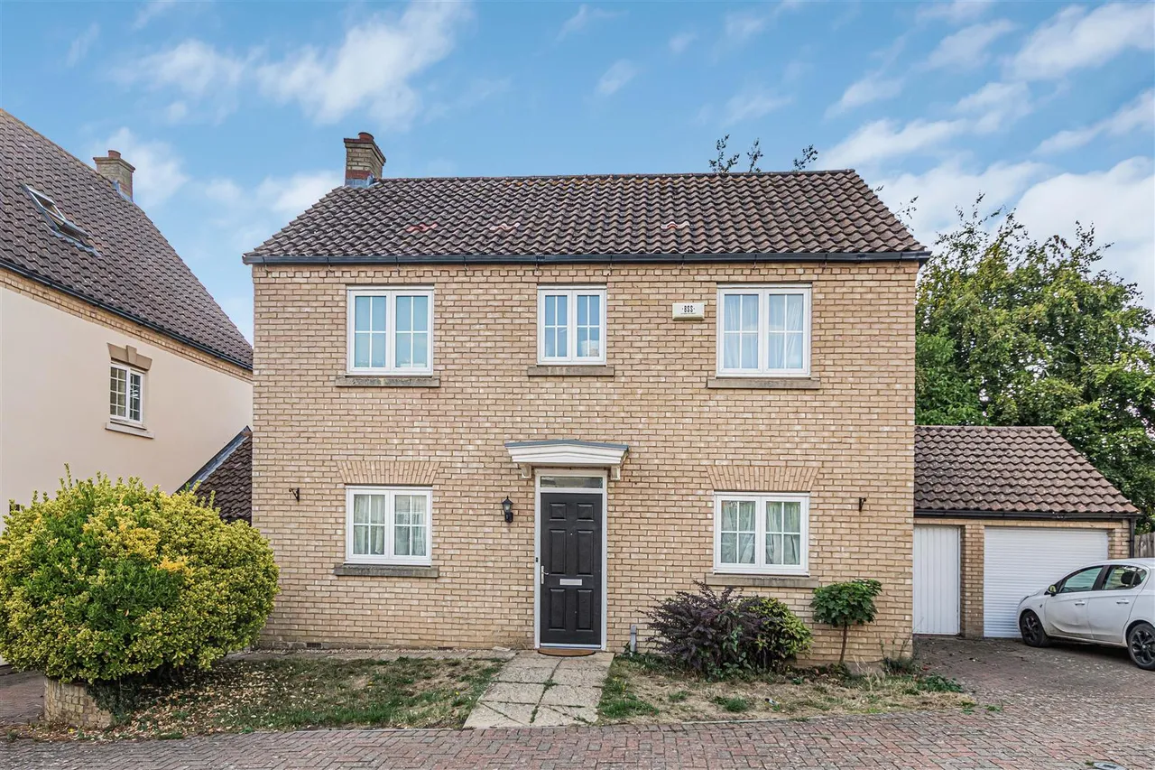 3 bed property for sale, Parsonage Way, Linton, CB21