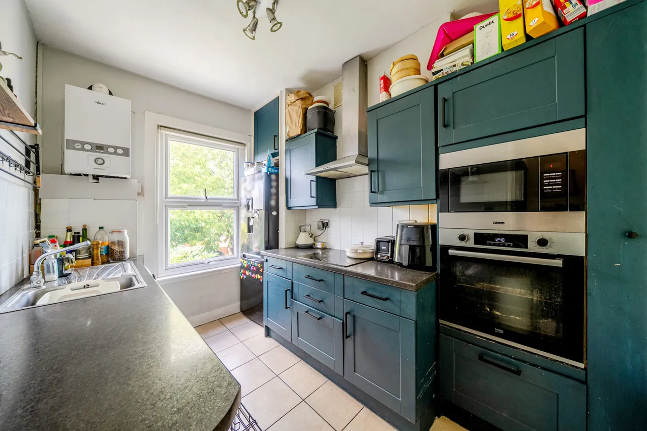 Birkhall Road, SE6, photo 5
