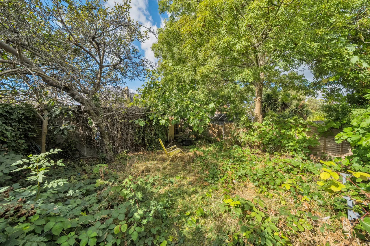 Birkhall Road, SE6, photo 10